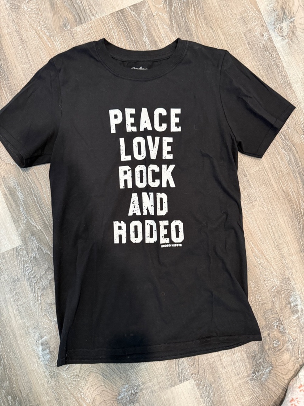 Rodeo Hippie Peace Love Rock and Rodeo T-Shirt - Black sz s